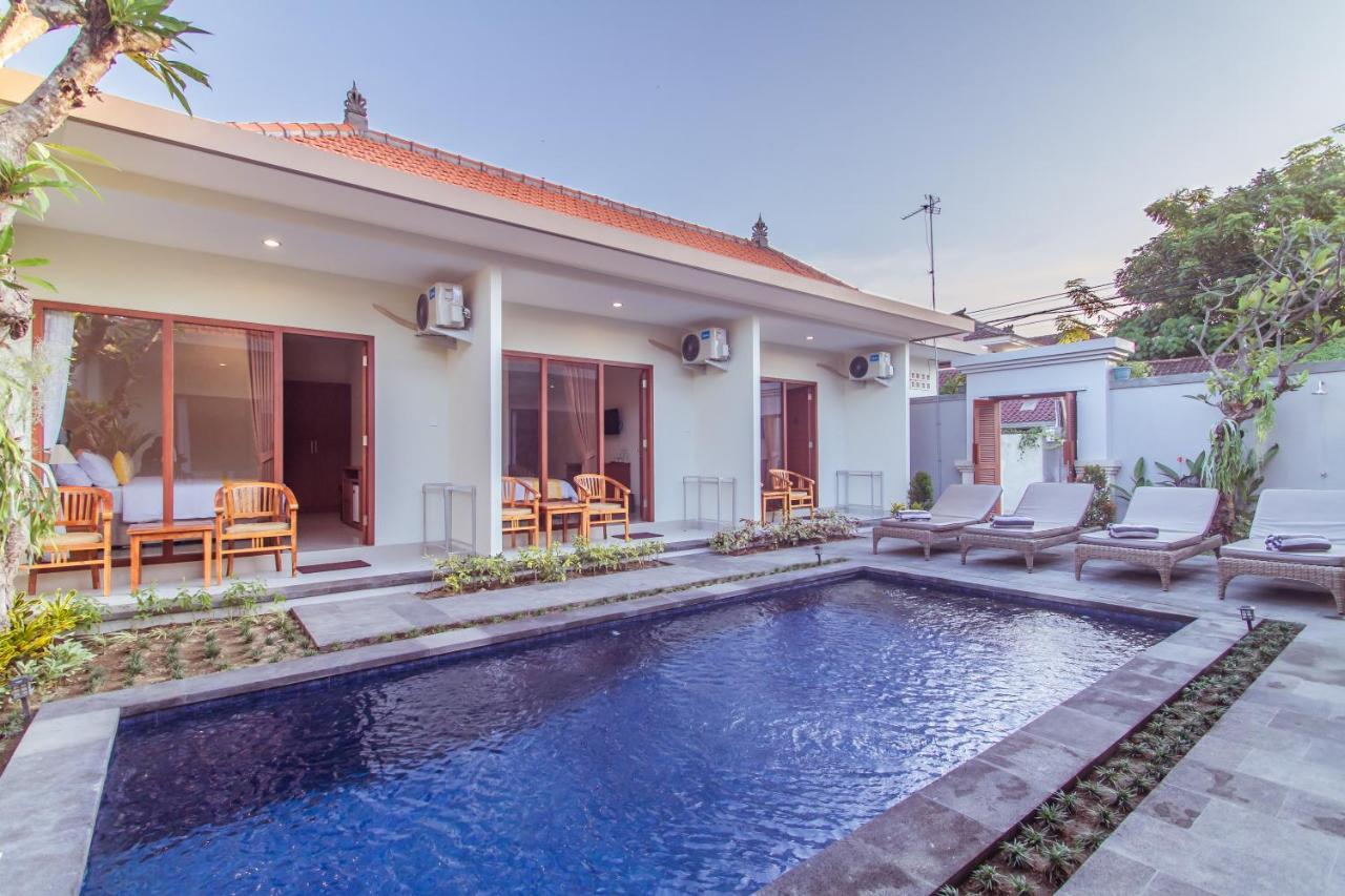 Готель Cening Ayu Sanur Екстер'єр фото